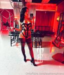 Temptress Raven Eve Onlyfans pictures 2