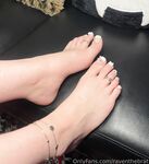 RavenTheBrat Onlyfans pictures