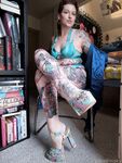 Bee's Hive Mind  Onlyfans pictures