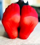 NaughtyBarefoot Onlyfans pictures