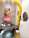 Chloe Amber  Onlyfans pictures