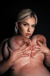 Nina Phoenix Onlyfans pictures