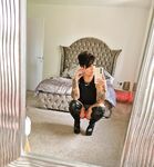 Lou Lou  Onlyfans pictures