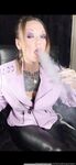 Smoking Vixen Onlyfans pictures