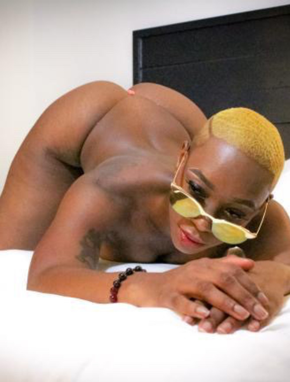 Mistress Lotus Onlyfans pictures 3