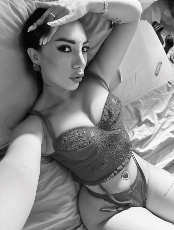 ClaudiaLandini Onlyfans pictures