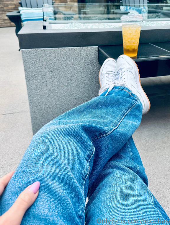 Miss Lexi Chase Onlyfans pictures 2