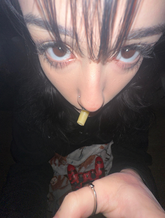 Mentallyillmile Onlyfans pictures