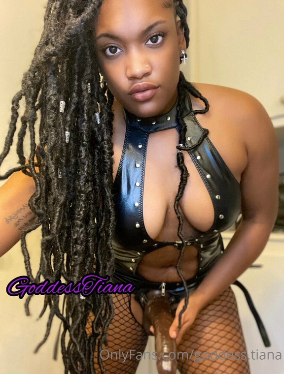 Goddess Tiana Onlyfans pictures