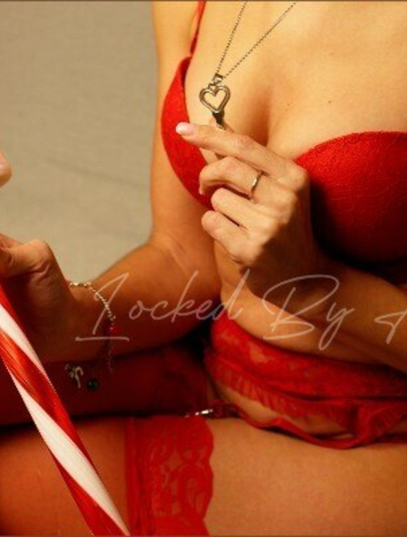 Locked by Ale Onlyfans pictures