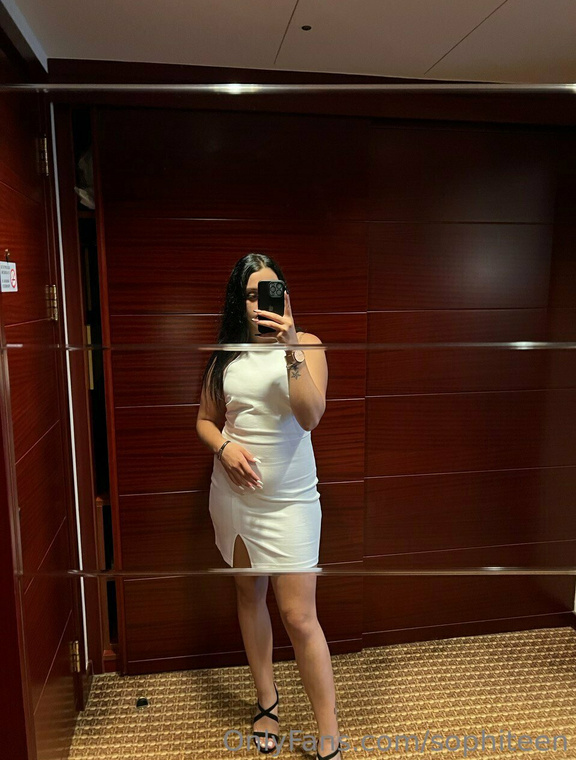 Sophie Kay Onlyfans pictures