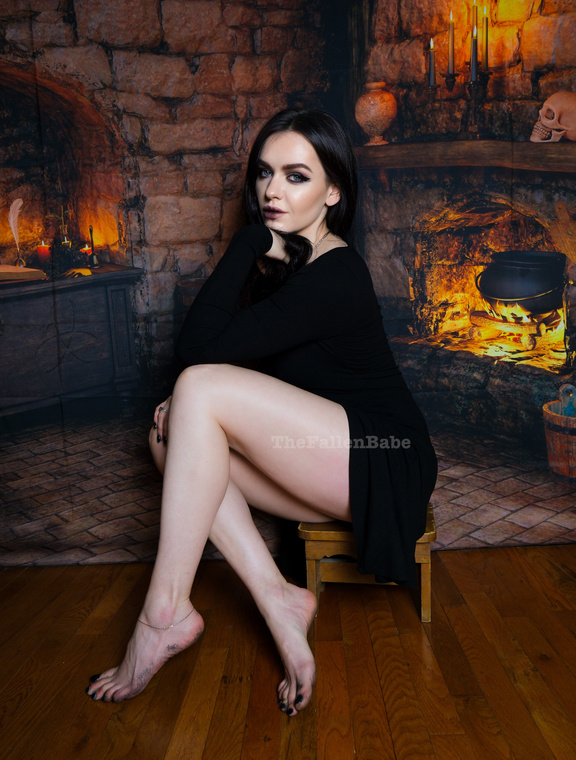 The Fallen Babe Onlyfans pictures 4