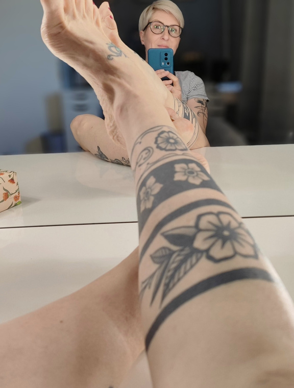 Feetyoursoul Onlyfans pictures