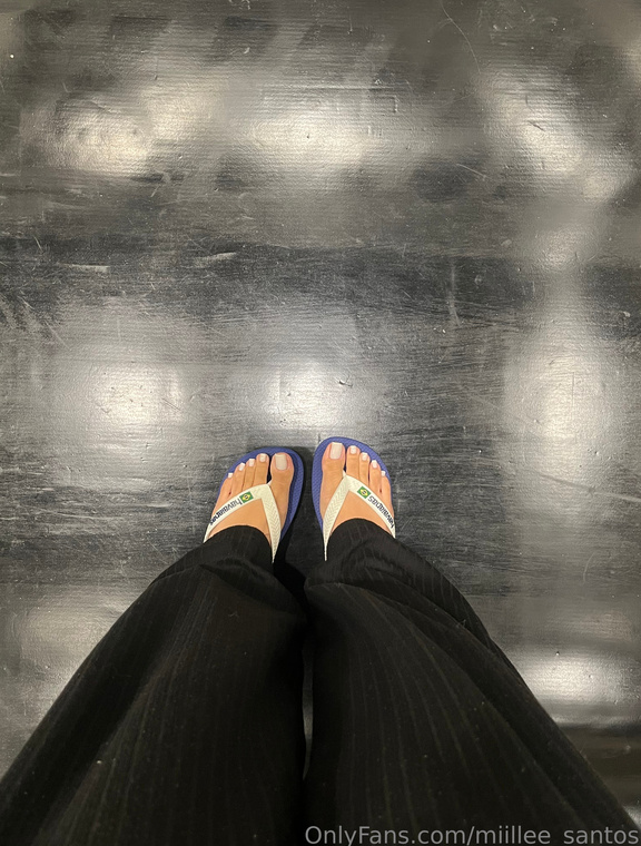 Miillee Santos Onlyfans pictures 2