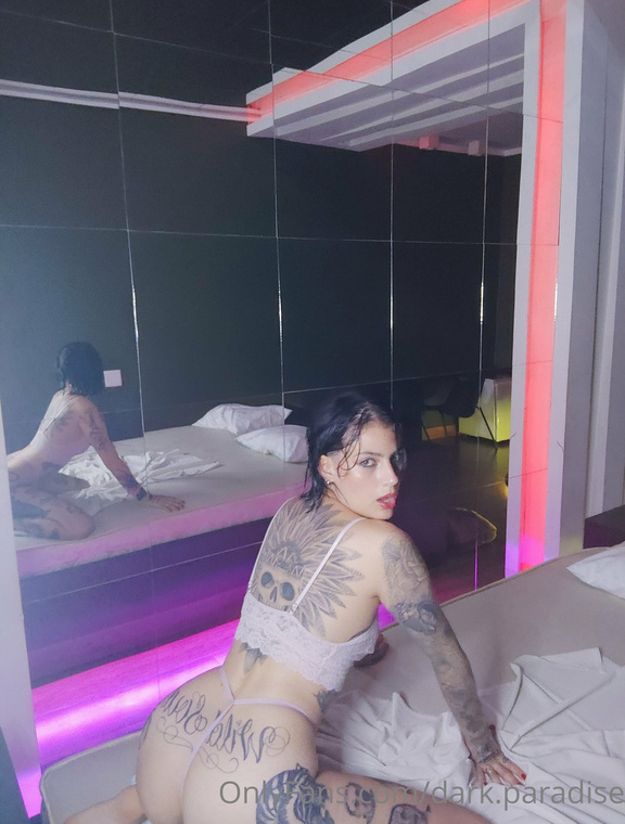 Dark Paradise Onlyfans pictures