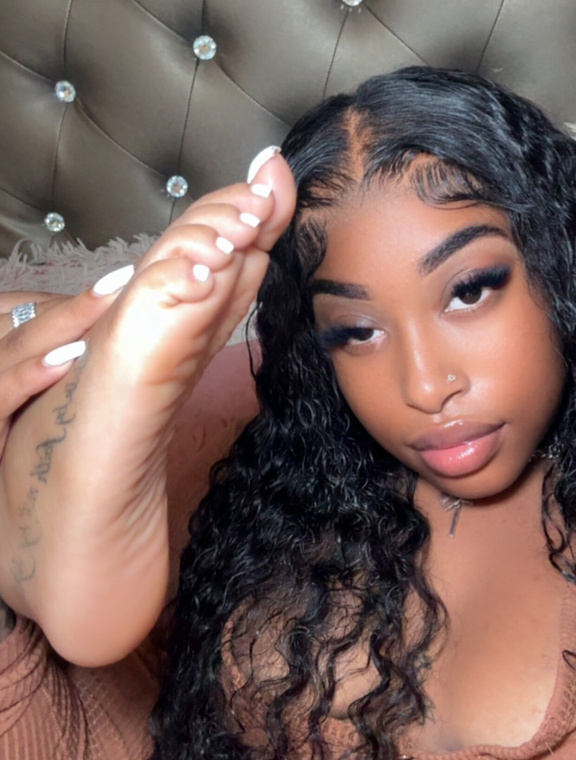 Kaybaefeeties Onlyfans pictures