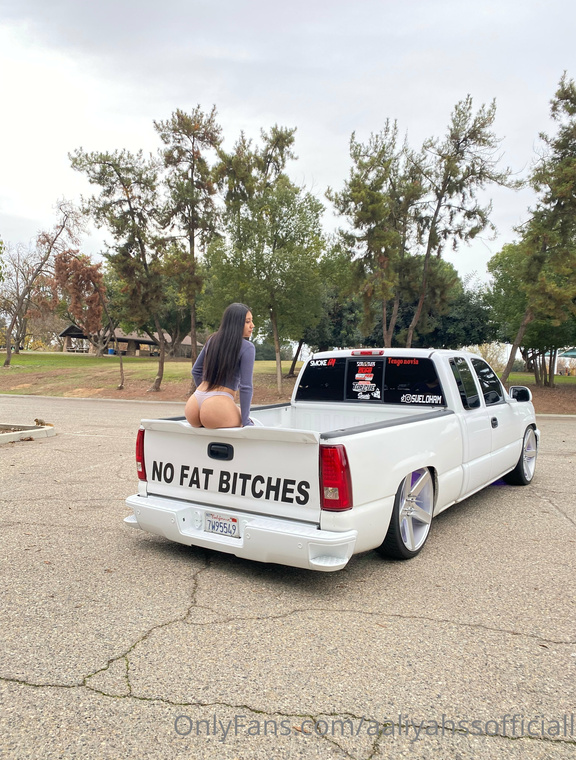 Aaliyah Onlyfans pictures