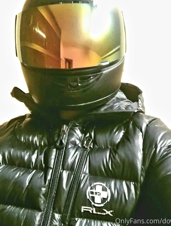 SHINY  NYLON Onlyfans pictures