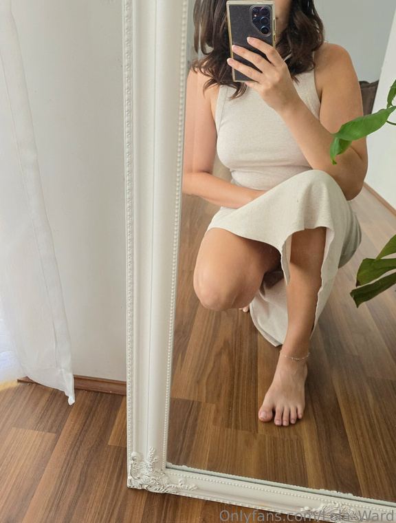 Lola Ward Onlyfans pictures 5