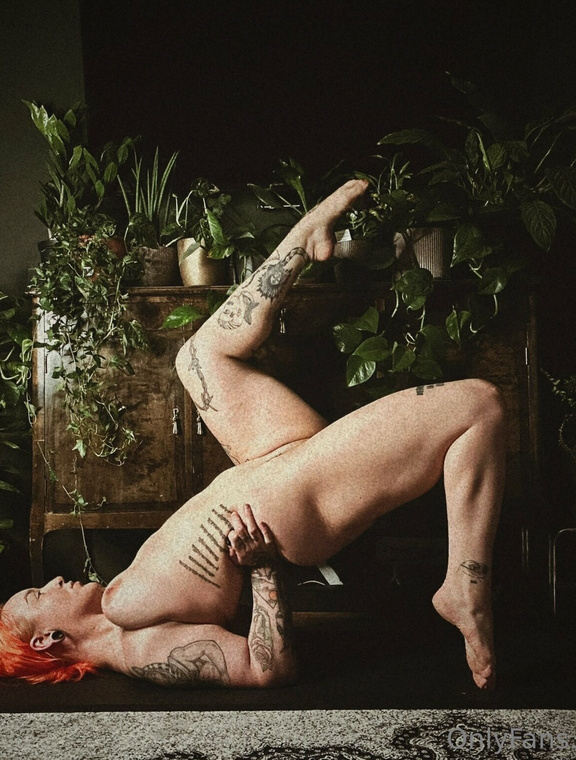 Miss Eleonora  Onlyfans pictures