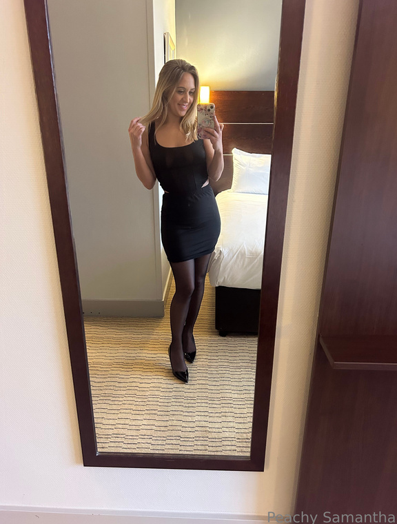 Peachy Sam Onlyfans pictures