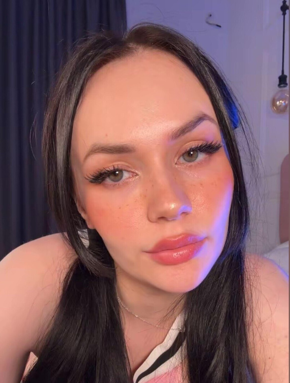 Misss Lily Onlyfans pictures