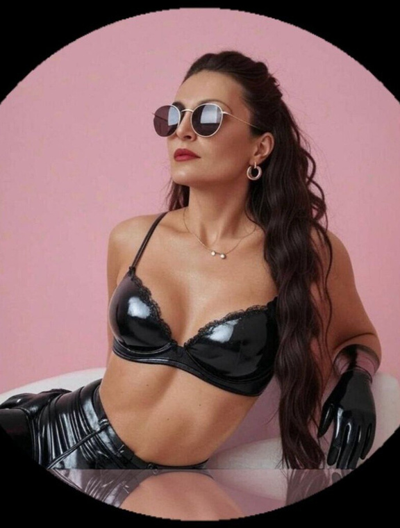 SultanaAisha_VIP Onlyfans pictures