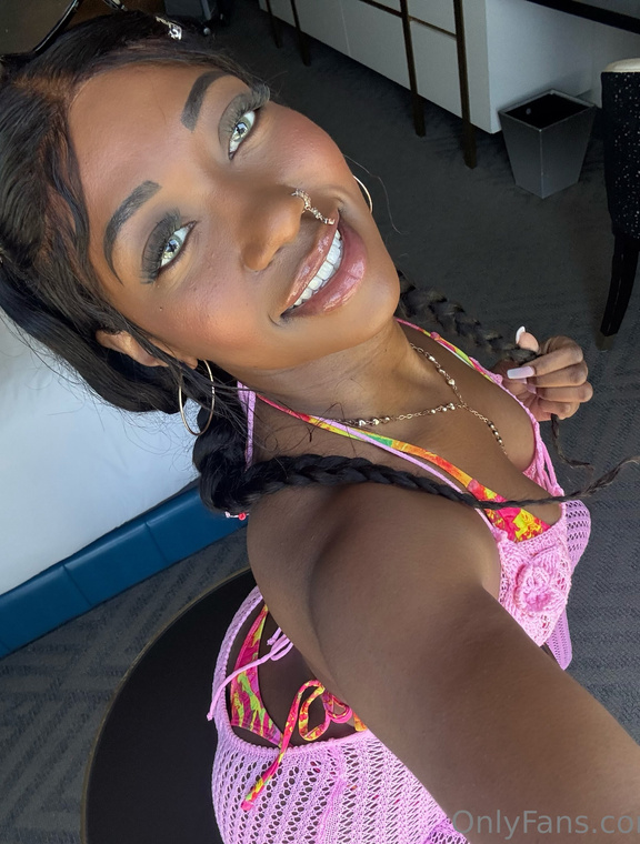 Miss Skyler Onlyfans pictures 2